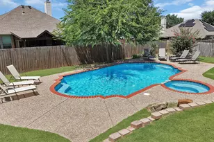 111 Honeysuckle Dr, Justin, TX 76247 - Photo 36