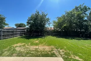 7536 Meadowlark Ln N, Watauga, TX 76148 - Photo 24