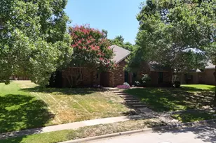 4405 Bentley Dr, Plano, TX 75093 - Photo 26