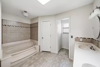 4405 Bentley Drive, Plano, TX 75093 - Photo 16