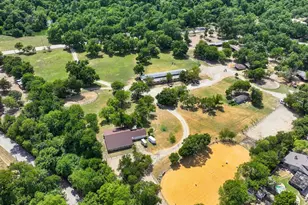 8727 Fawn Dr, Dallas, TX 75238 - Photo 36