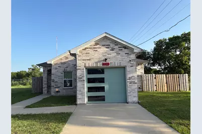 4517 Spencer Street, Greenville, TX 75401 - Photo 1