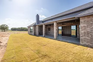 115 Red Bud Rd, Boyd, TX 76023 - Photo 36