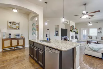 106 Hannah Court, Weatherford, TX 76085 - Photo 16