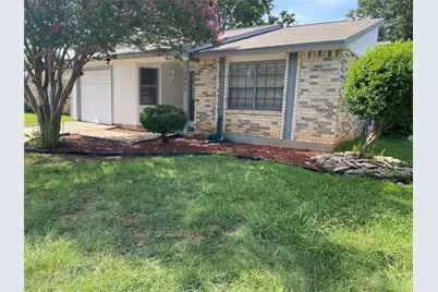 3824 Longmeadow Way, Fort Worth, TX 76133 - Photo 2