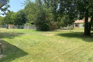 3824 Longmeadow Way, Fort Worth, TX 76133 - Photo 32