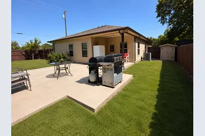 315 E Brockett Street, Sherman, TX 75090 - Photo 6