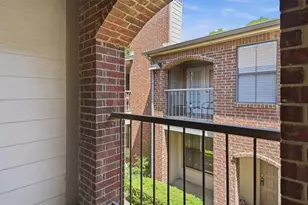 3201 Donnelly Cir, Fort Worth, TX 76107 - Photo 24
