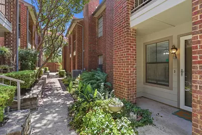 3201 Donnelly Circle #309, Fort Worth, TX 76107 - Photo 1
