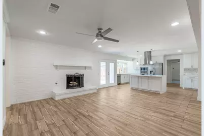 13147 Rosser Road, Farmers Branch, TX 75244 - Photo 8
