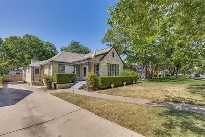 2518 Marvin Avenue, Dallas, TX 75211 - Photo 2