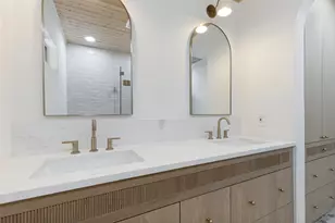 2518 Marvin Ave, Dallas, TX 75211 - Photo 20