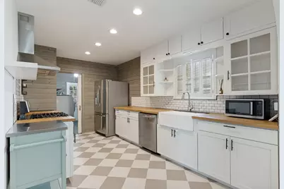 2518 Marvin Avenue, Dallas, TX 75211 - Photo 8