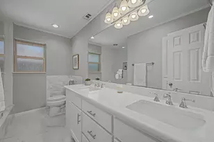 6238 Crestmont Dr, Dallas, TX 75214 - Photo 14