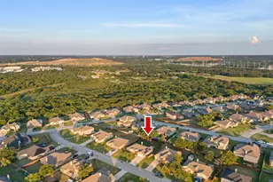 3733 Cecelia Ln, Forest Hill, TX 76140 - Photo 4