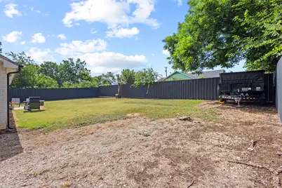314 E Center Street, Duncanville, TX 75116 - Photo 20