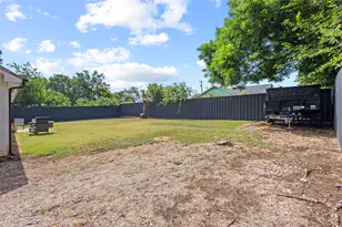314 E Center St, Duncanville, TX 75116 - Photo 20