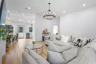 314 E Center St, Duncanville, TX 75116 - Photo 4