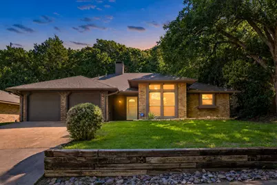 824 Cherlynne Drive, Cedar Hill, TX 75104 - Photo 1