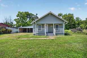 601 TX-56, Windom, TX 75492 - Photo 1