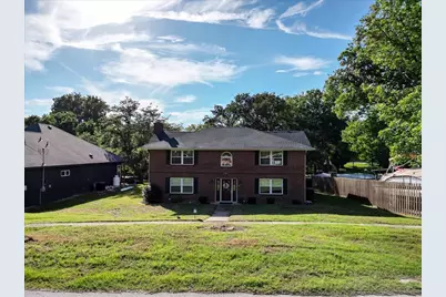 1115 E Lake Drive, Weatherford, TX 76087 - Photo 10