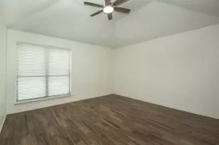 3800 Suffolk Ln, Plano, TX 75023 - Photo 16