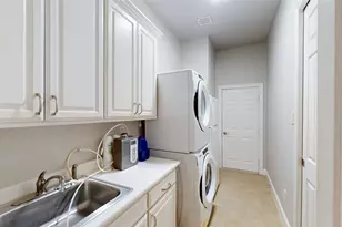 1301 Twisting Star Dr, Fort Worth, TX 76052 - Photo 20