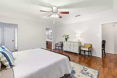 827 Yellowstone Drive, Grapevine, TX 76051 - Photo 12