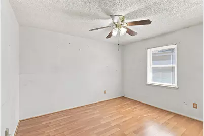 2107 10th Street, Mineral Wells, TX 76067 - Photo 14