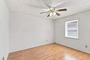 2107 10th St, Mineral Wells, TX 76067 - Photo 14