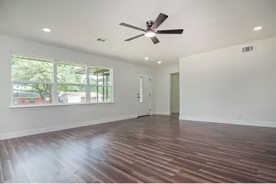 2608 Lockhart Avenue, Dallas, TX 75228 - Photo 6