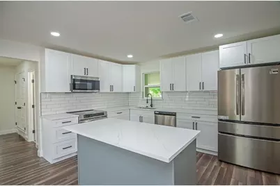2608 Lockhart Avenue, Dallas, TX 75228 - Photo 2