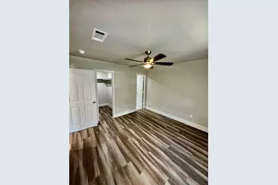 3922 Clay Avenue, Irving, TX 75061 - Photo 4