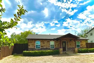 3922 Clay Ave, Irving, TX 75061 - Photo 18