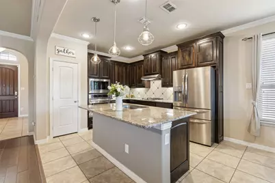 7532 Balaton Court, Grand Prairie, TX 75054 - Photo 10