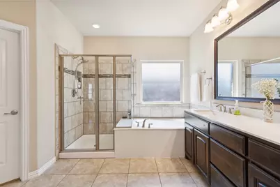 7532 Balaton Court, Grand Prairie, TX 75054 - Photo 20