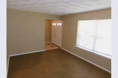 2445 Eastbrook Drive, Mesquite, TX 75150 - Photo 4