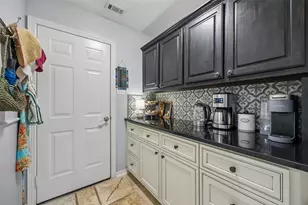 7918 Enclave Way, Dallas, TX 75218 - Photo 10
