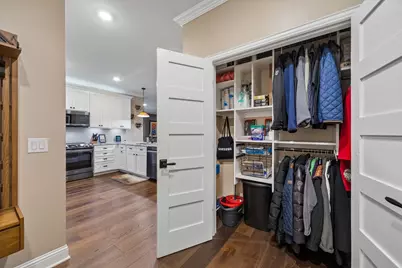 1735 Wittington Place #3207, Farmers Branch, TX 75234 - Photo 10