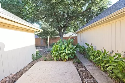 1700 Huron Trail, Plano, TX 75075 - Photo 2