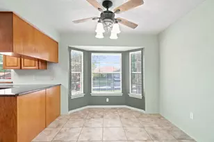 927 Freestone Dr, Arlington, TX 76017 - Photo 14