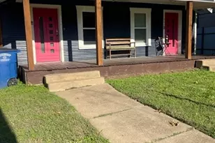 402 Graham Ave, Dallas, TX 75223 - Photo 2