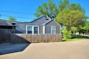4504 Stonewall St, Greenville, TX 75401 - Photo 4
