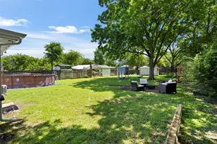 516 E Wintergreen Rd, DeSoto, TX 75115 - Photo 22