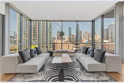 2200 Victory Avenue #802, Dallas, TX 75219 - Photo 1