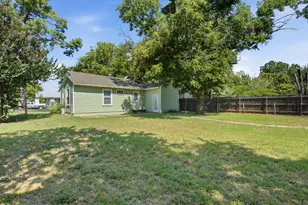 1310 Oliver St, Weatherford, TX 76086 - Photo 18