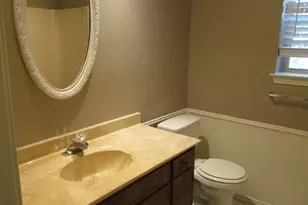 912 Shell Ct, Bedford, TX 76022 - Photo 10