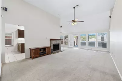 840 Lionel Way, Fort Worth, TX 76108 - Photo 4