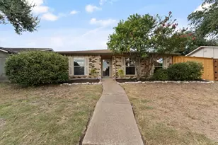 3321 Edgecliff Dr, Garland, TX 75043 - Photo 6
