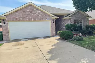 5424 Caribou Ridge Dr, Watauga, TX 76137 - Photo 1